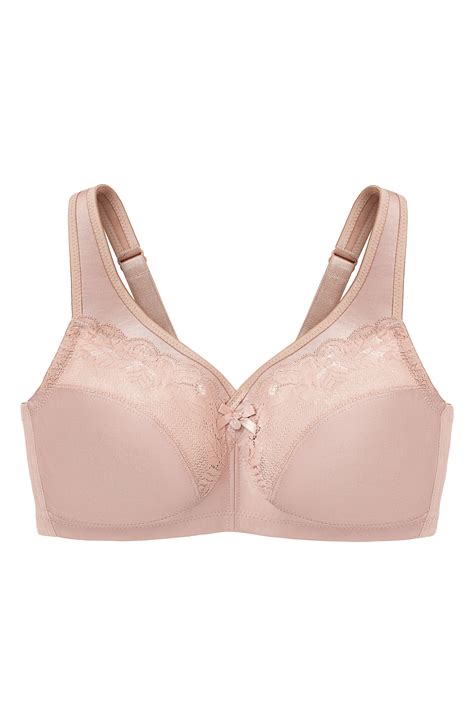 Rediscover Your Confidence with the Charming Magic Lift Minimizer Bra